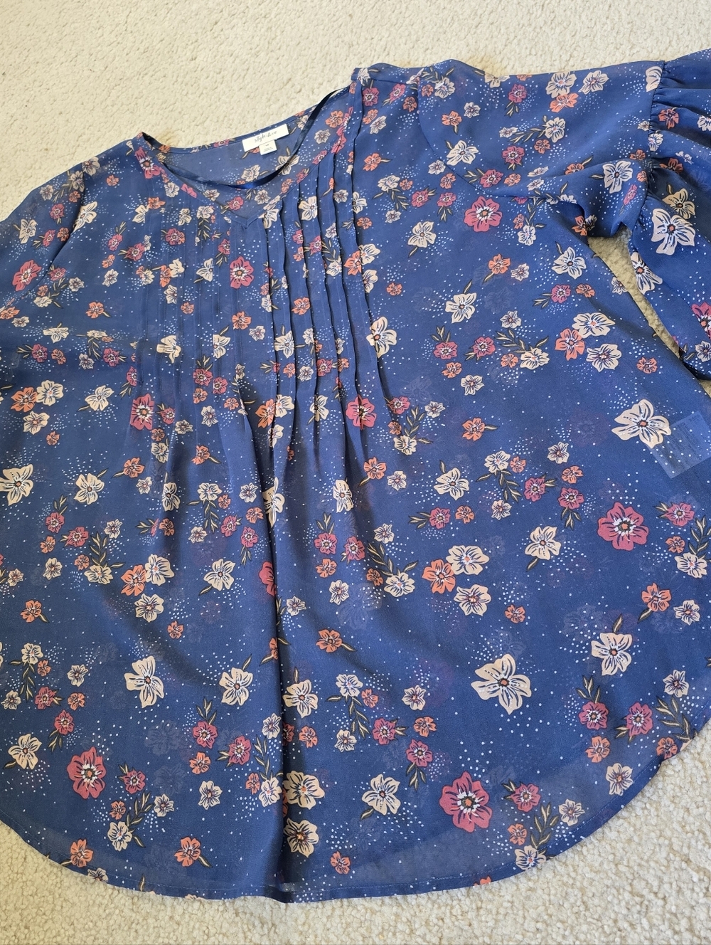 Style & Co. Navy Floral Pintuck Blouse Womens Size 1X XXL